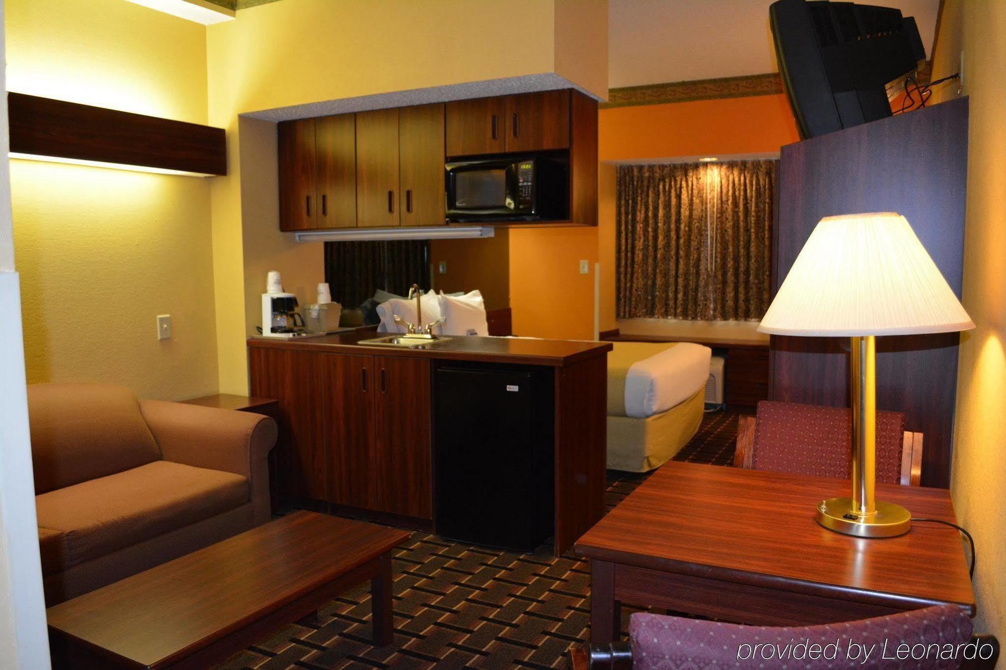 Microtel Inn & Suites By Wyndham Rock Hill/Charlotte Area Exterior photo